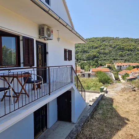 Apartment Opacac Veli Iz Exterior photo